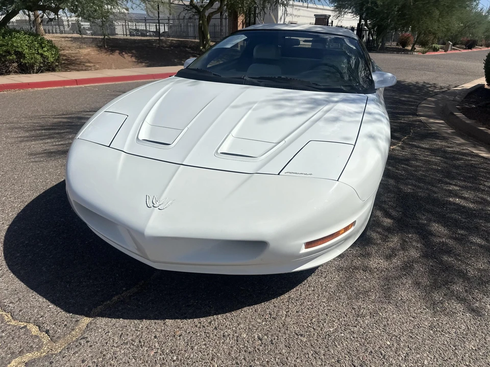 1996 Pontiac Firebird 4th Gen - Image 8 of 31