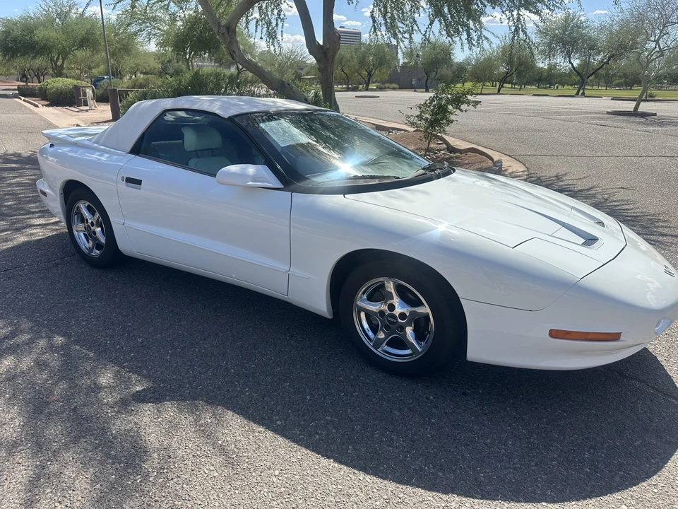 1996 Pontiac Firebird 4th Gen - Image 23 of 31