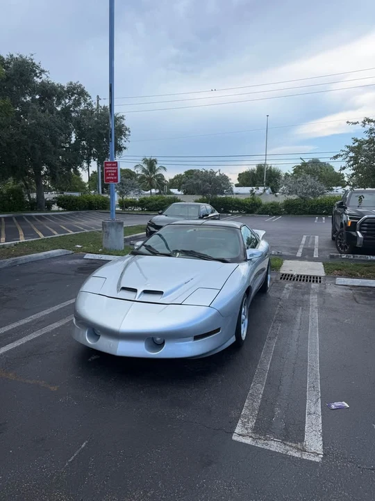 1996 Pontiac Firebird Formula 4th Gen - Image 17 of 19