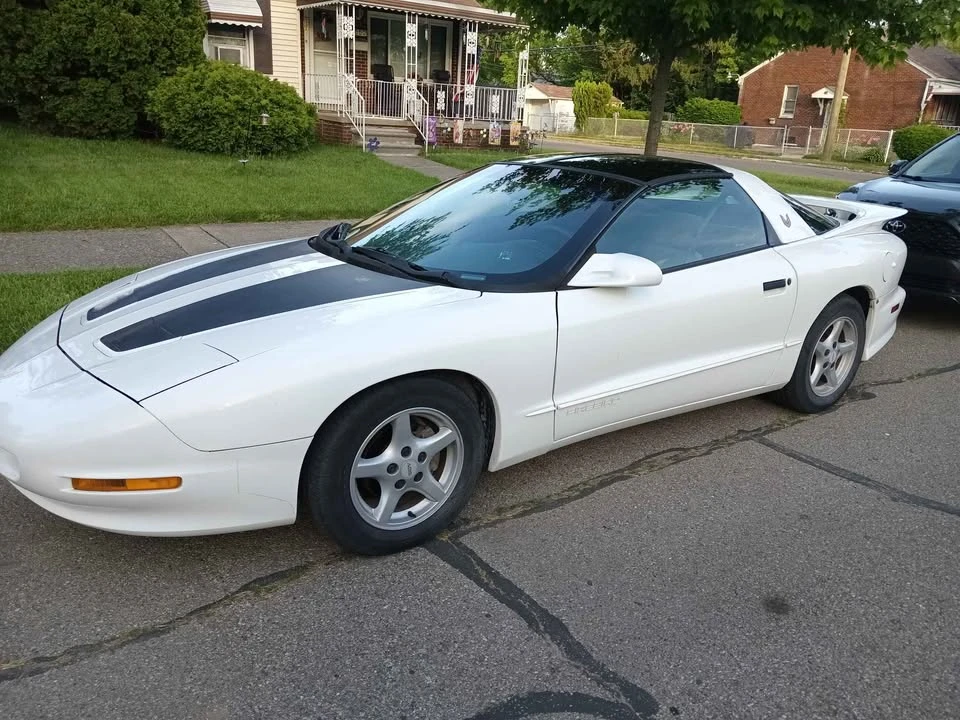 1996 Pontiac Firebird Formula 4th Gen - Image 3 of 8