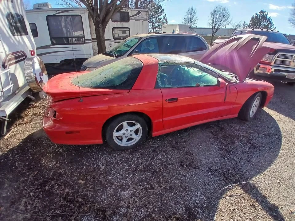1996 Pontiac Firebird Formula 4th Gen - Image 2 of 6