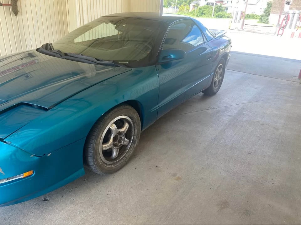 1996 Pontiac Firebird Formula 4th Gen - Image 6 of 6