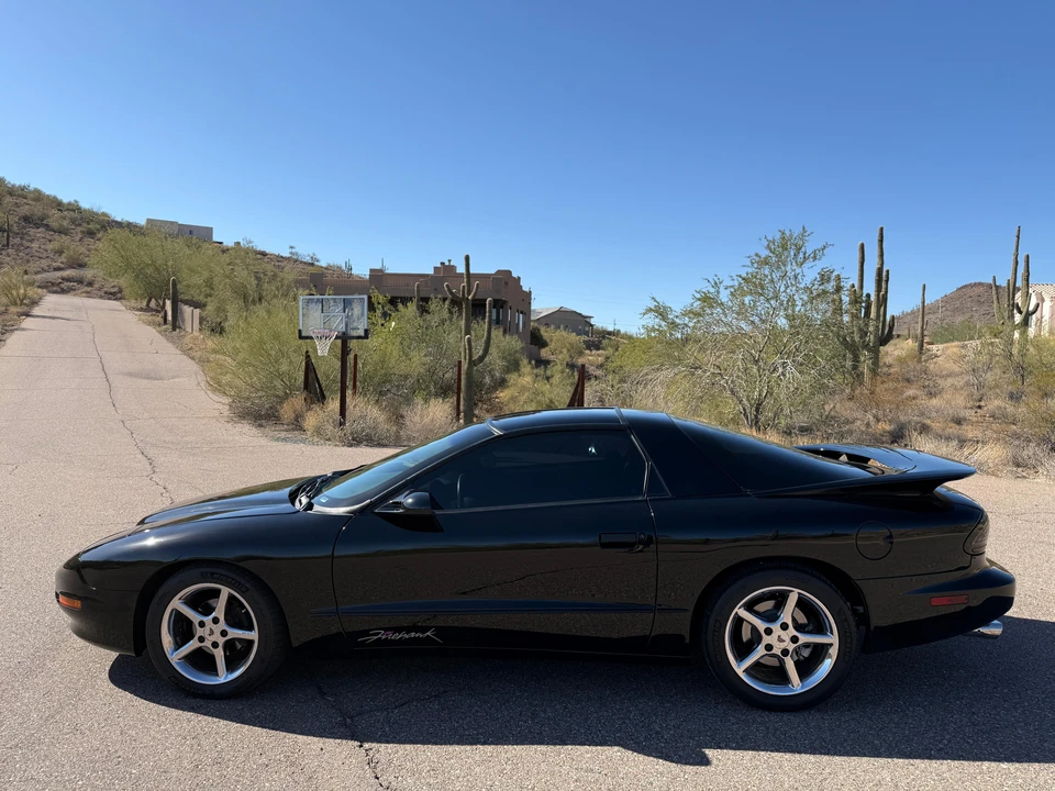 1996 Pontiac Firebird 4th Gen - Image 9 of 31