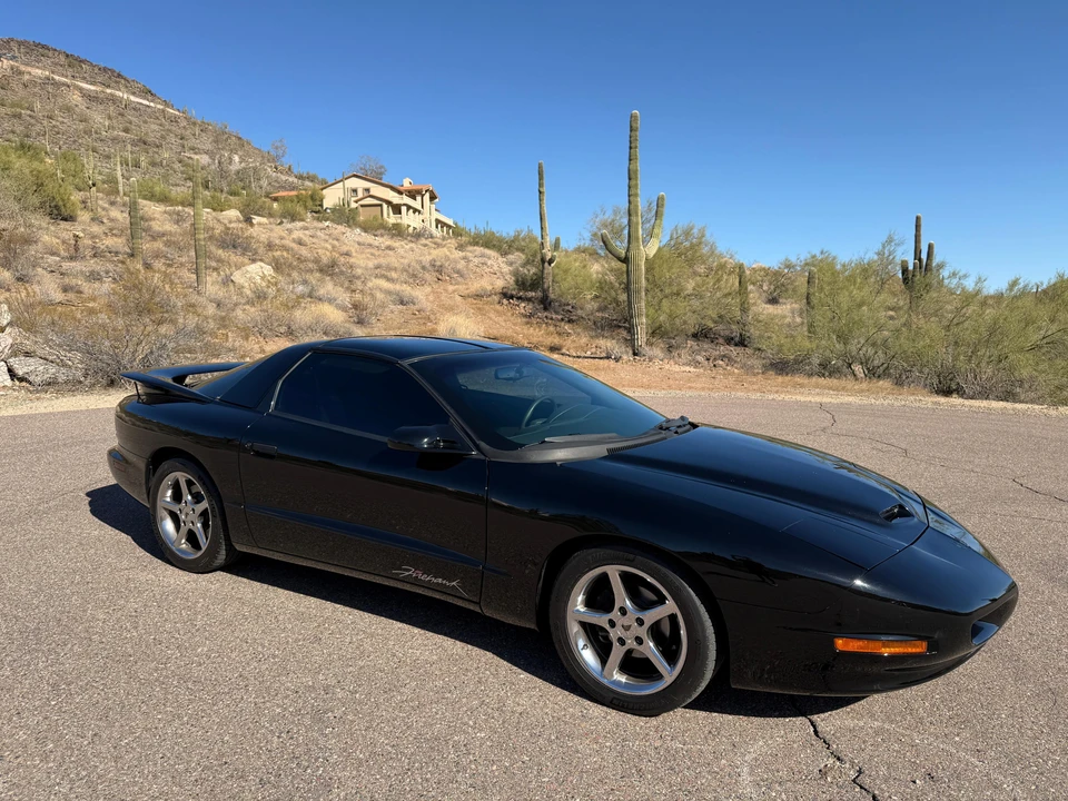 1996 Pontiac Firebird 4th Gen - Image 17 of 31