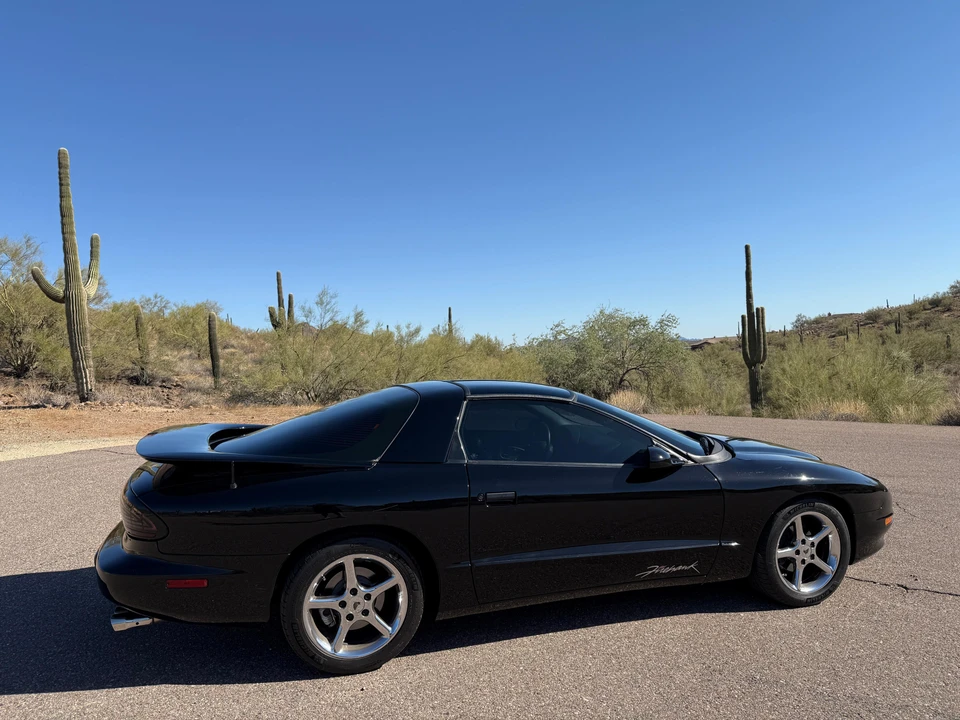 1996 Pontiac Firebird 4th Gen - Image 15 of 31