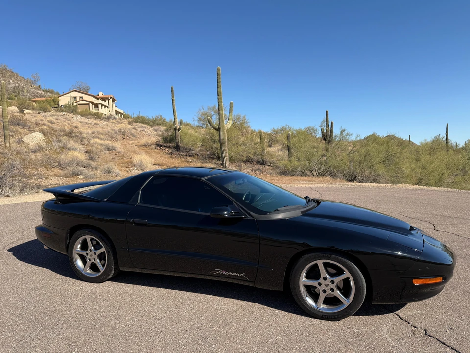 1996 Pontiac Firebird 4th Gen - Image 16 of 31
