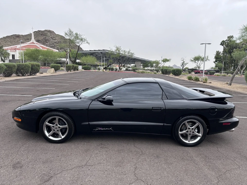 1996 Pontiac Firebird 4th Gen - Image 4 of 31
