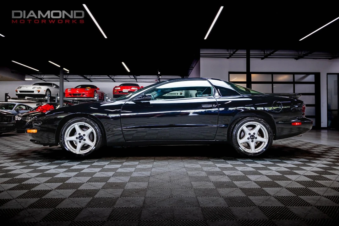 1996 Pontiac Firebird Trans Am 4th Gen - Image 10 of 12