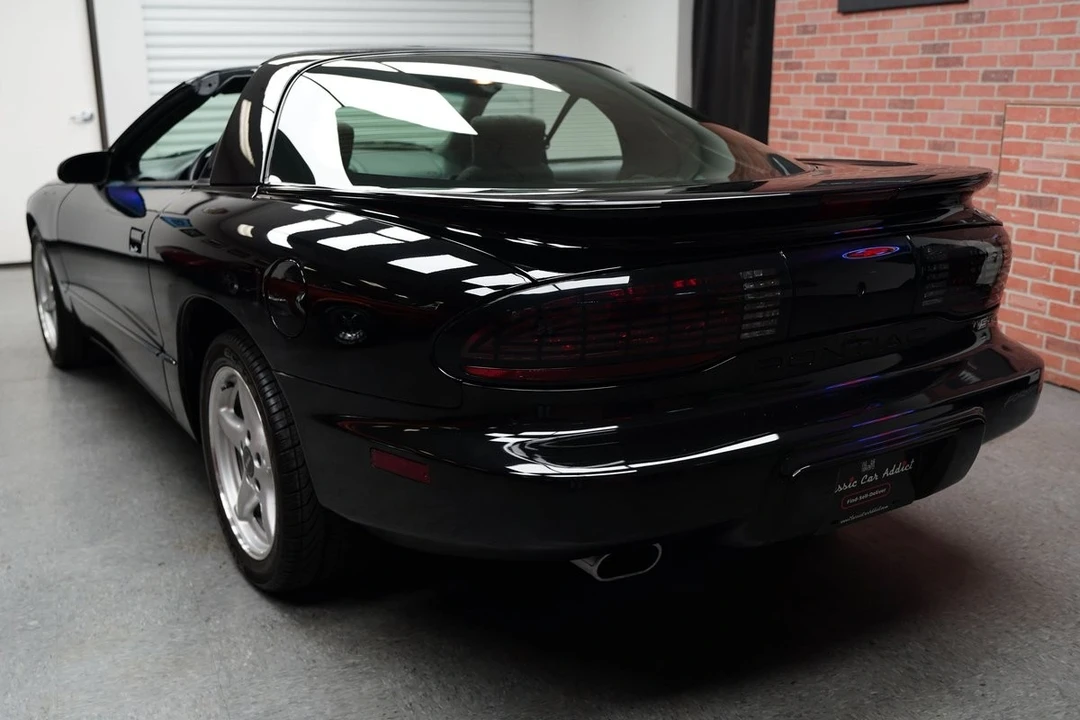 1996 Pontiac Firebird Trans Am 4th Gen - Image 11 of 12