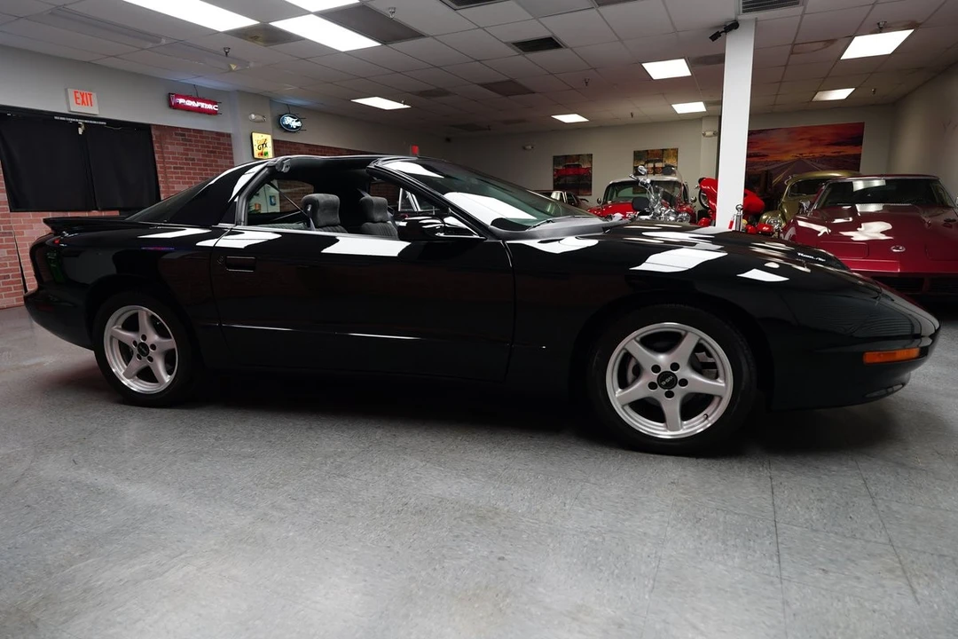 1996 Pontiac Firebird Trans Am 4th Gen - Image 13 of 21