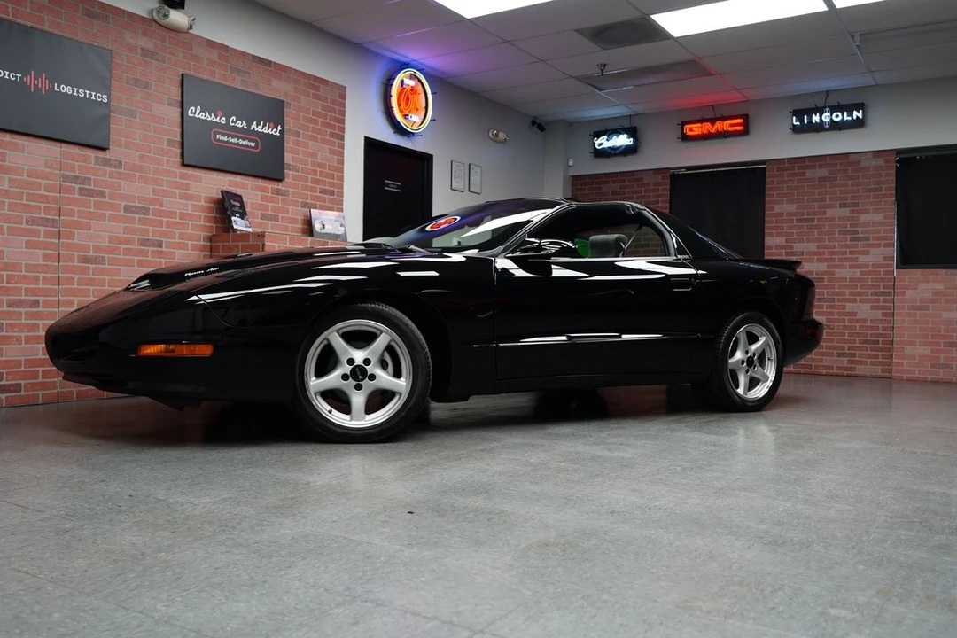 1996 Pontiac Firebird Trans Am 4th Gen - Image 4 of 12