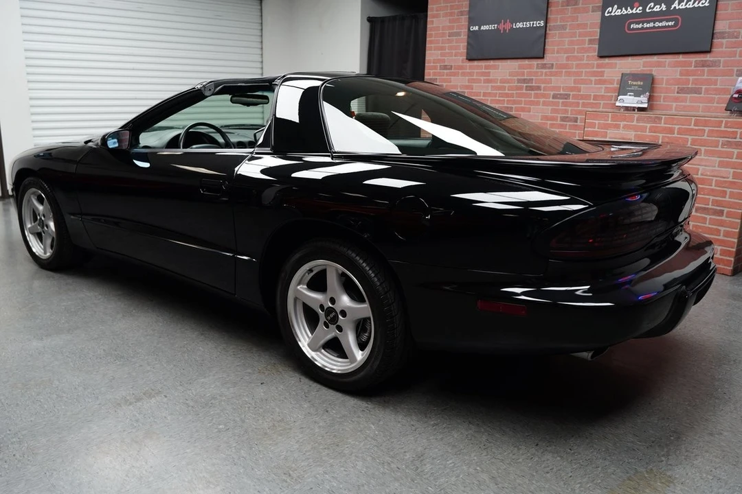 1996 Pontiac Firebird Trans Am 4th Gen - Image 10 of 12
