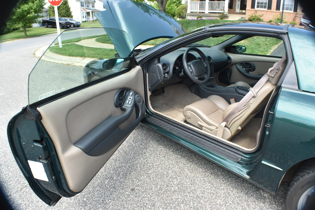 1996 Pontiac Firebird Trans Am 4th Gen - Image 18 of 31