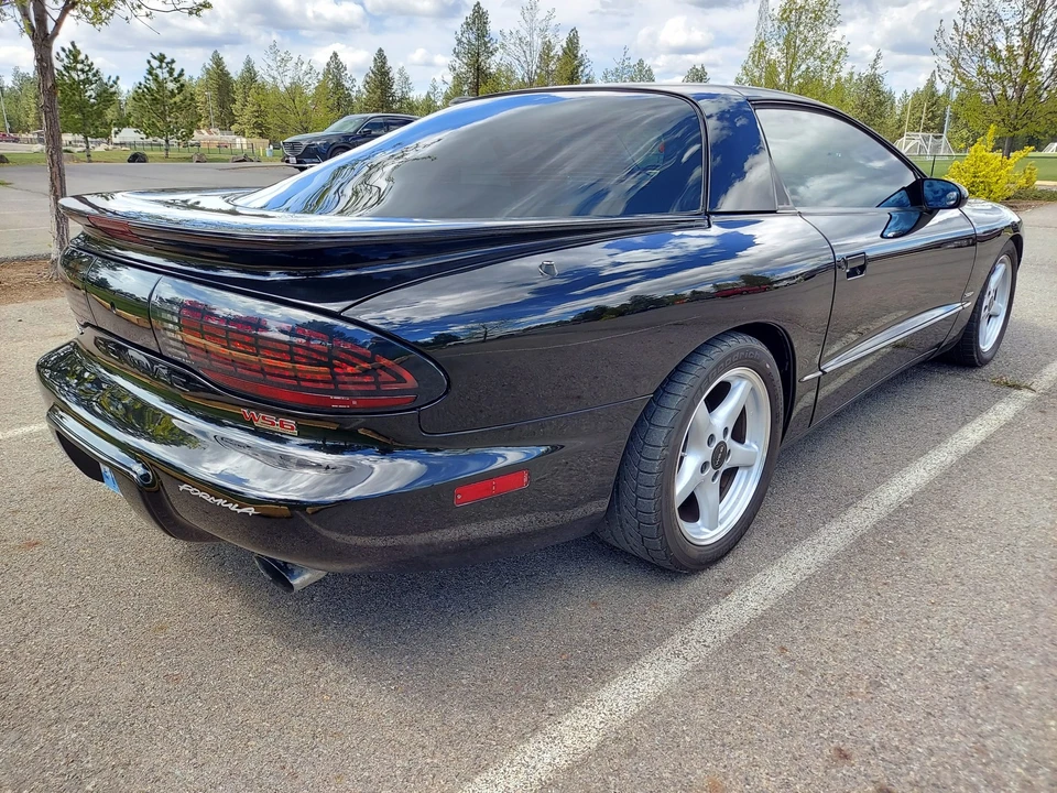 1996 Pontiac Firebird Trans Am 4th Gen - Image 10 of 31