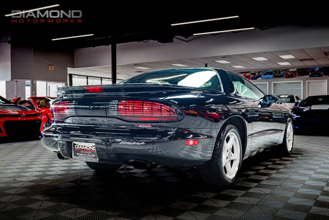 1996 Pontiac Firebird Formula 4th Gen - Image 27 of 31