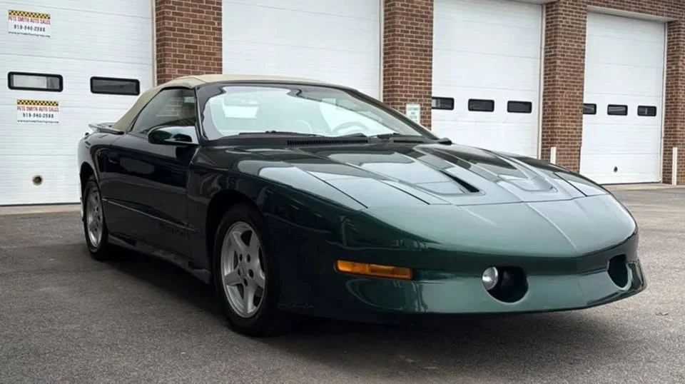1996 Pontiac Firebird 4th Gen - Image 4 of 20