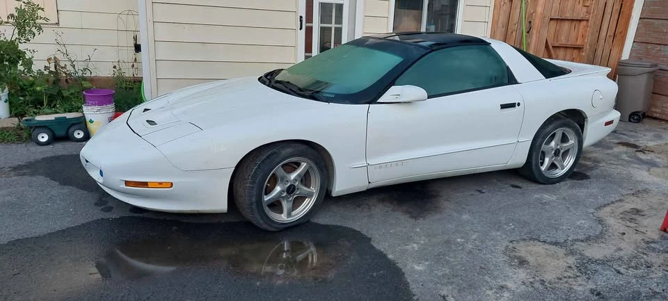1996 Pontiac Firebird 4th Gen - Image 2 of 6