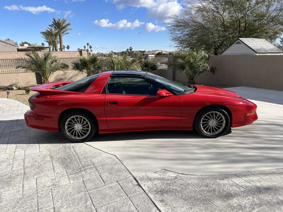 1996 Pontiac Firebird Trans Am 4th Gen - Image 15 of 31