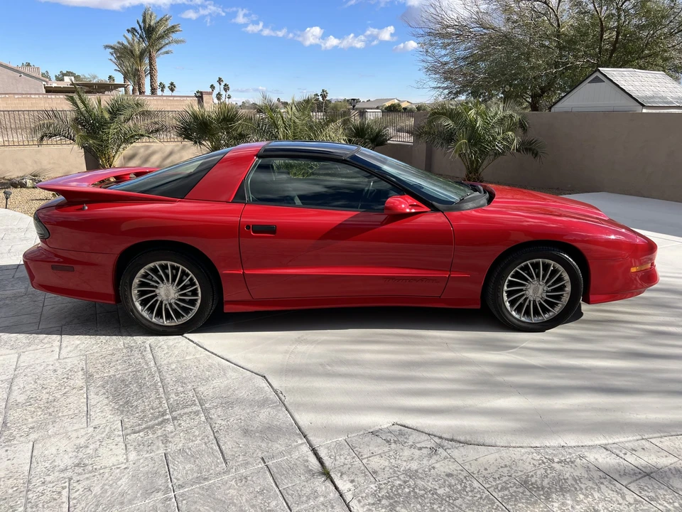 1996 Pontiac Firebird Trans Am 4th Gen - Image 16 of 31