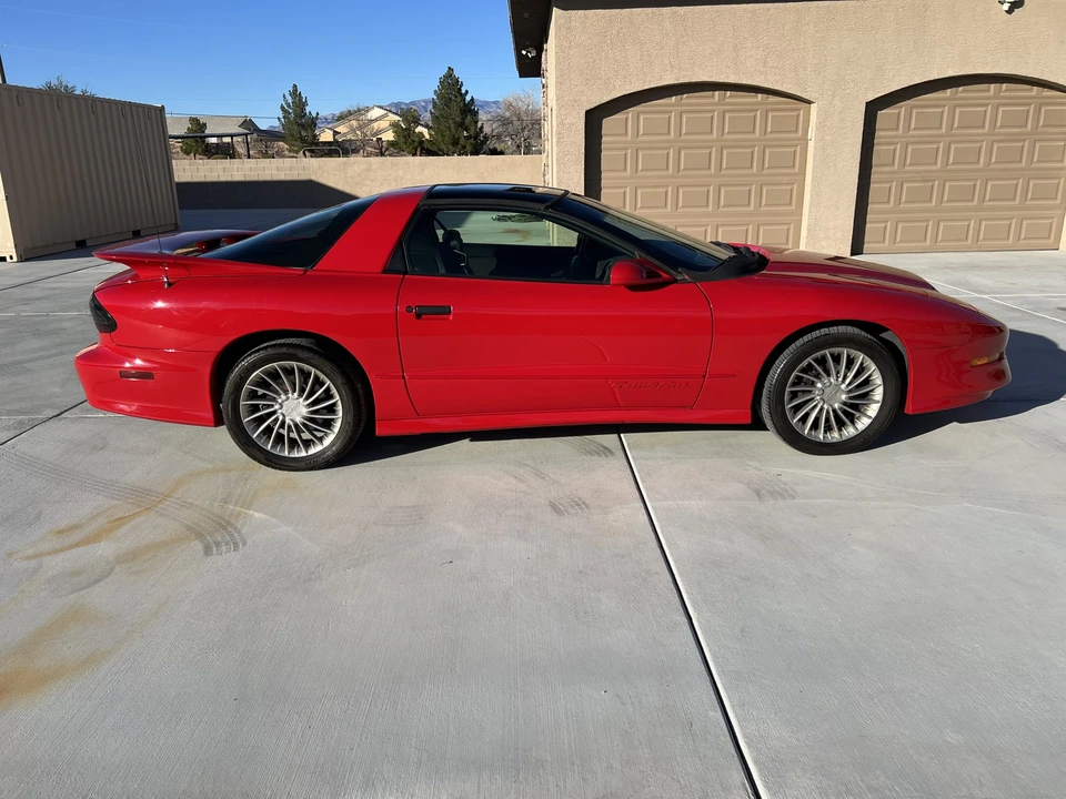 1996 Pontiac Firebird Trans Am 4th Gen - Image 18 of 31