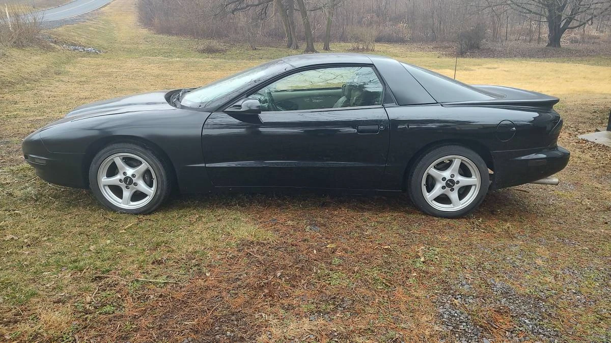 1996 Pontiac Firebird Formula 4th Gen - Image 2 of 24