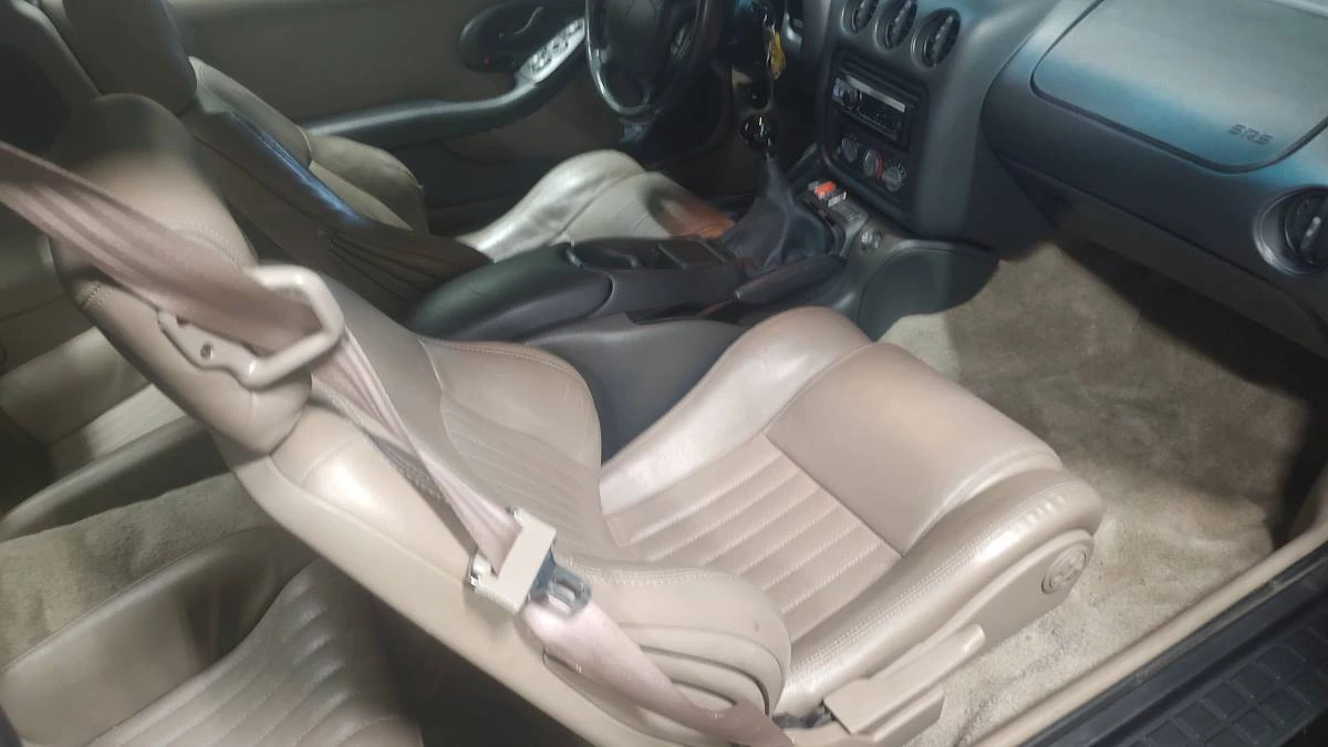 1996 Pontiac Firebird Formula 4th Gen - Image 13 of 24