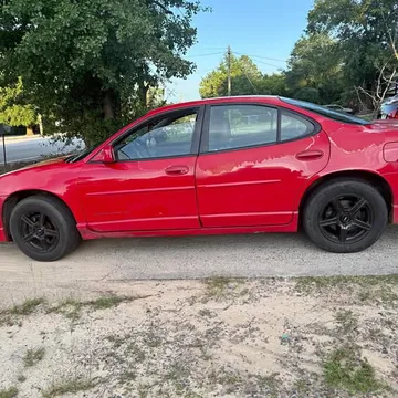 1996 Pontiac Grand Prix GT Sedan 4D