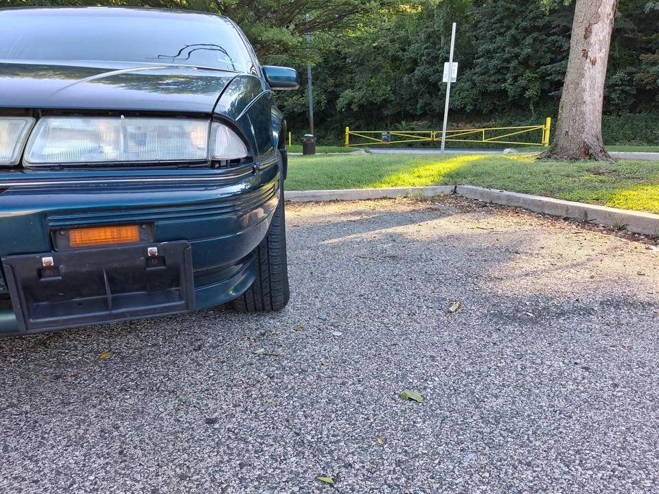 1996 Pontiac Grand Prix 3rd+ Gen - Image 13 of 31