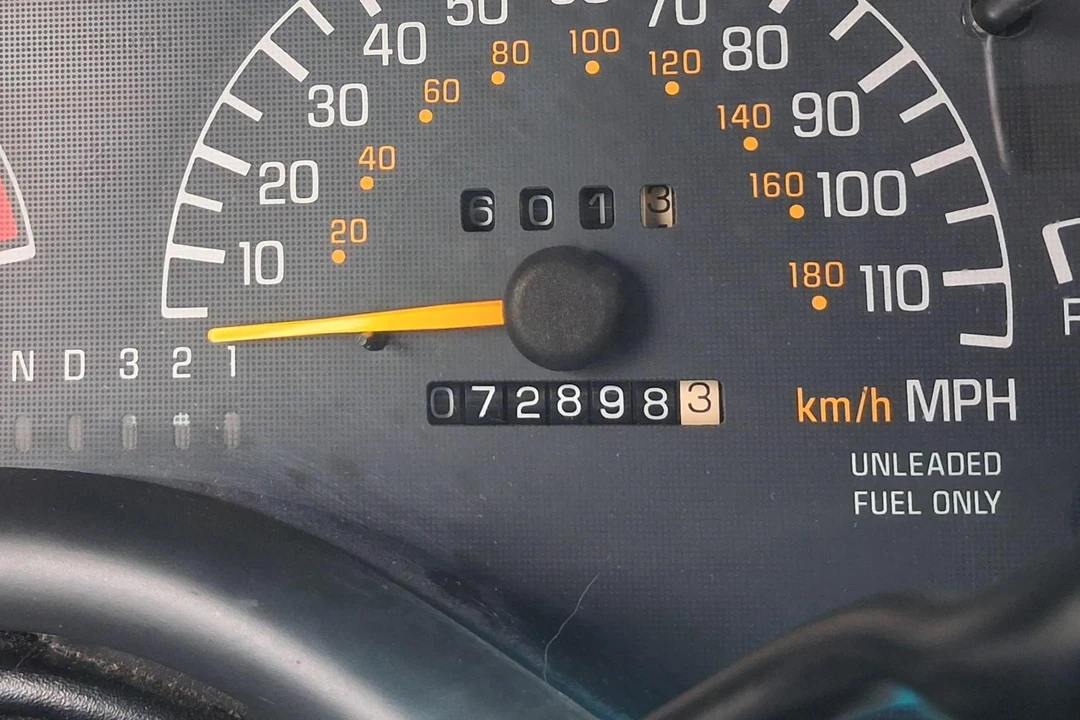 1996 Pontiac Grand Prix 3rd+ Gen - Image 26 of 31
