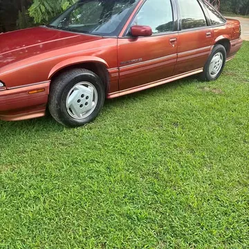 1996 Pontiac Grand Prix SE Sedan 4D
