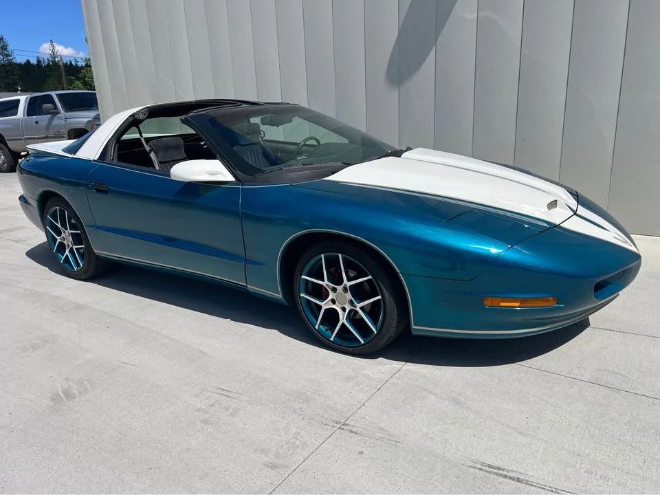 1996 Pontiac Firebird Formula 4th Gen - Image 5 of 15