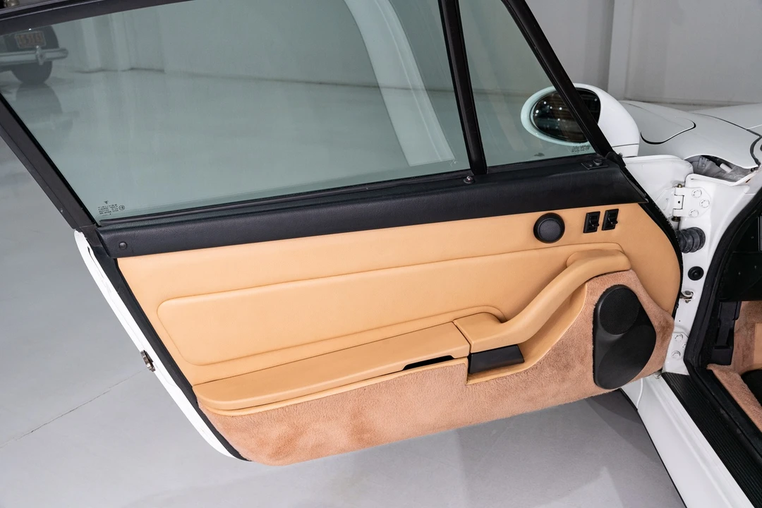 1996 Porsche 993 Carrera - Image 16 of 21