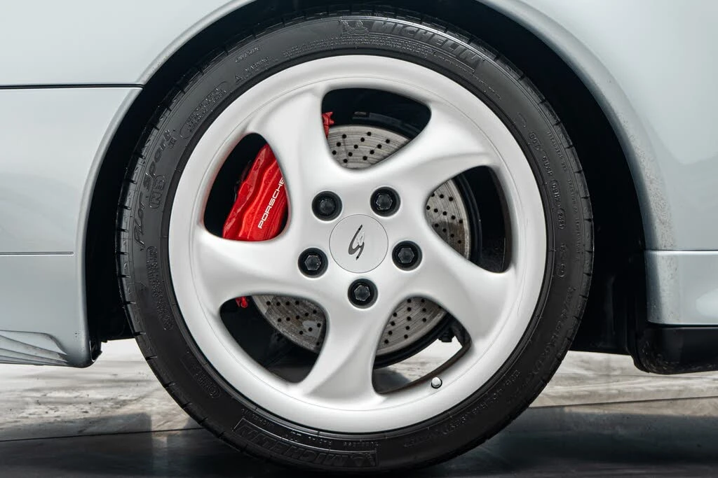 1996 Porsche 993 Carrera - Image 10 of 31