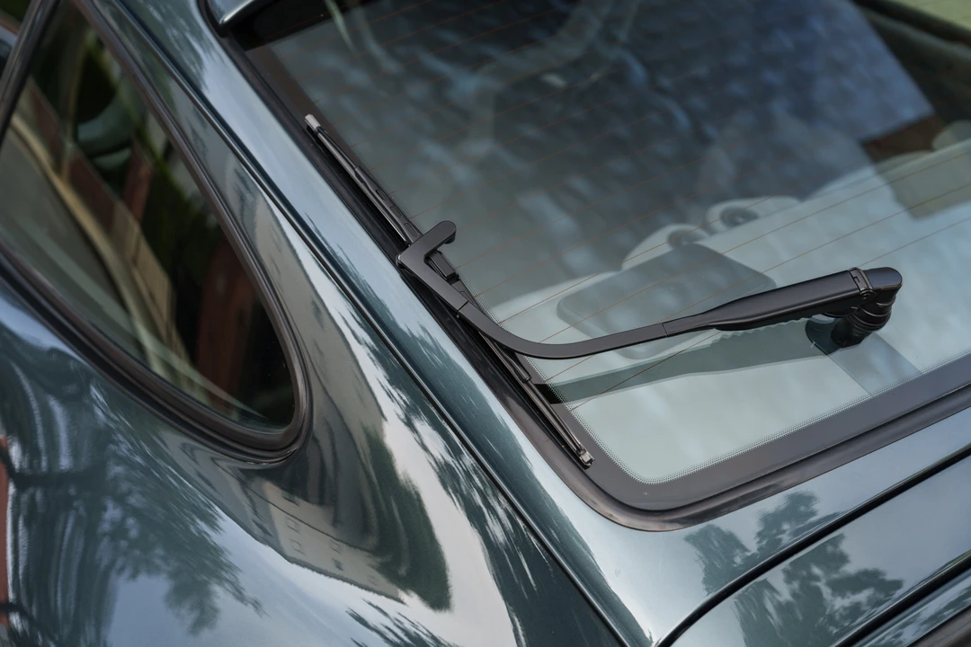 1996 Porsche 993 Carrera - Image 28 of 31