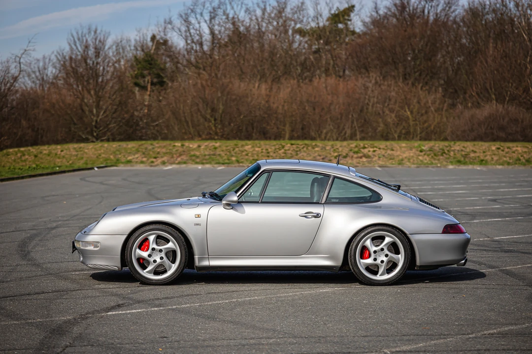 1996 Porsche 993 Carrera 4S - Image 4 of 31