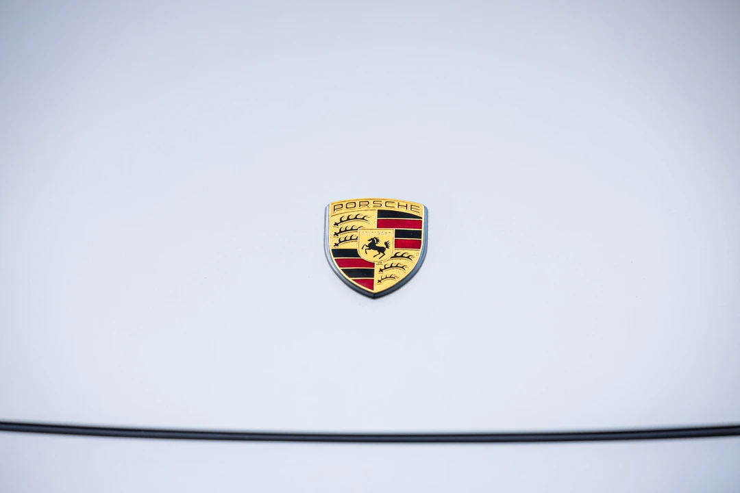 1996 Porsche 993 Carrera 4S - Image 16 of 31