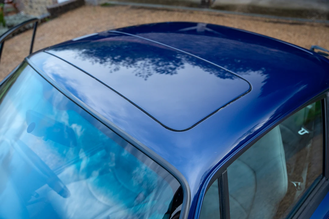 1996 Porsche 993 Carrera 4S - Image 28 of 31