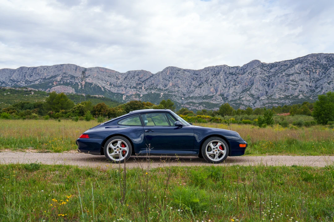 1996 Porsche 993 Carrera 4S - Image 4 of 31