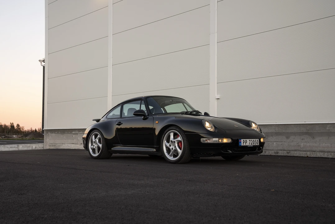 1996 Porsche 993 Carrera 4S - Image 20 of 31