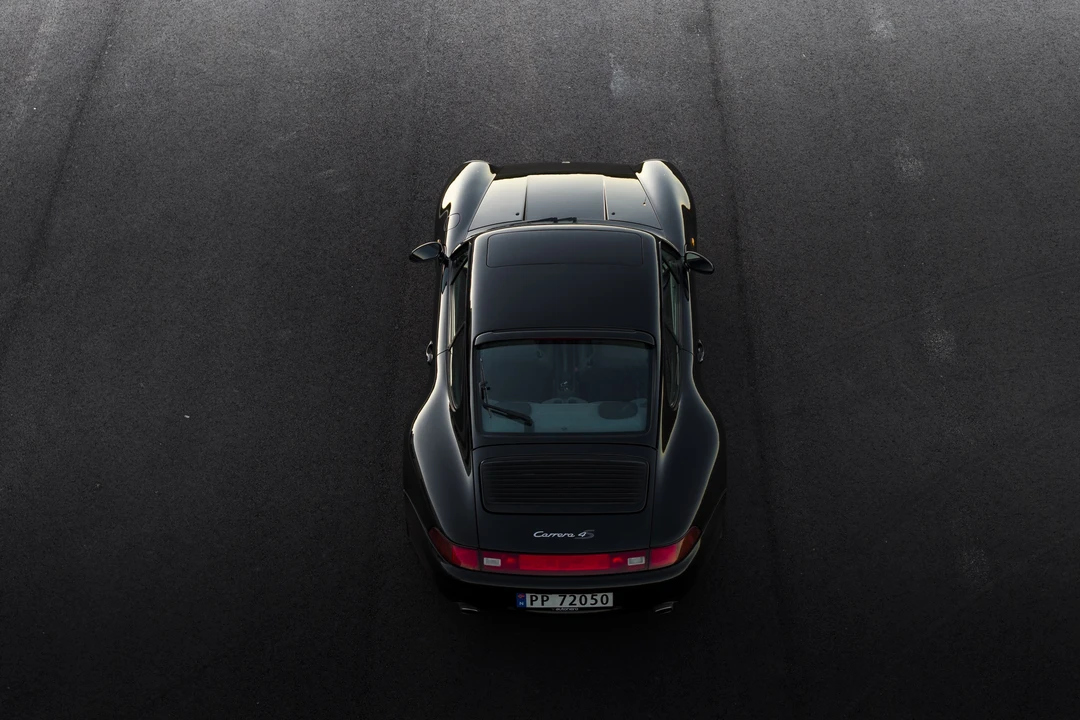 1996 Porsche 993 Carrera 4S - Image 29 of 31