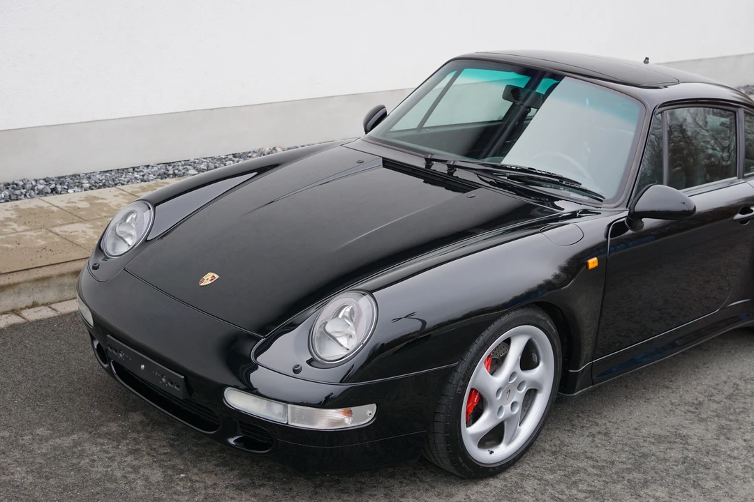1996 Porsche 993 Carrera 4S - Image 25 of 31