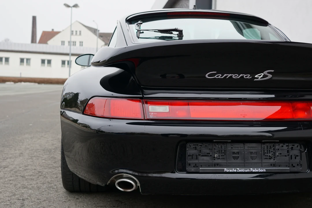 1996 Porsche 993 Carrera 4S - Image 15 of 31