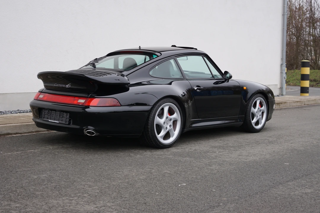 1996 Porsche 993 Carrera 4S - Image 7 of 31