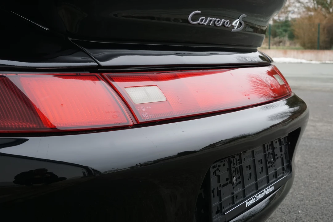 1996 Porsche 993 Carrera 4S - Image 22 of 31