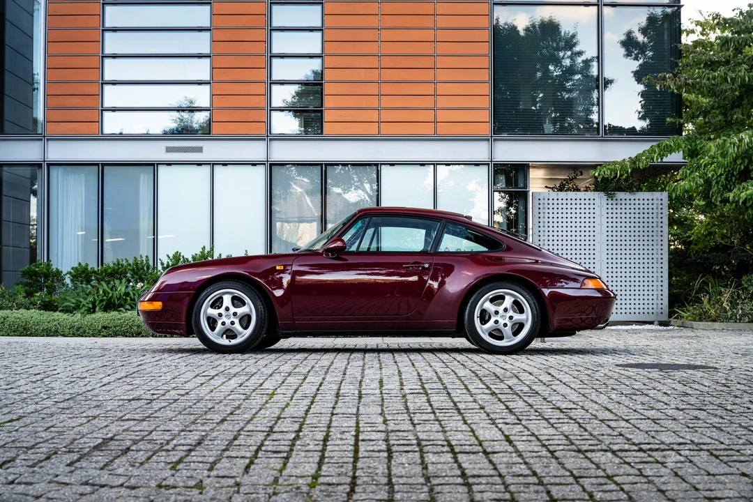 1996 Porsche 993 Carrera - Image 4 of 31