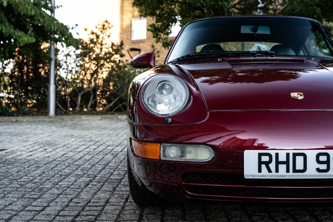 1996 Porsche 993 Carrera - Image 11 of 31