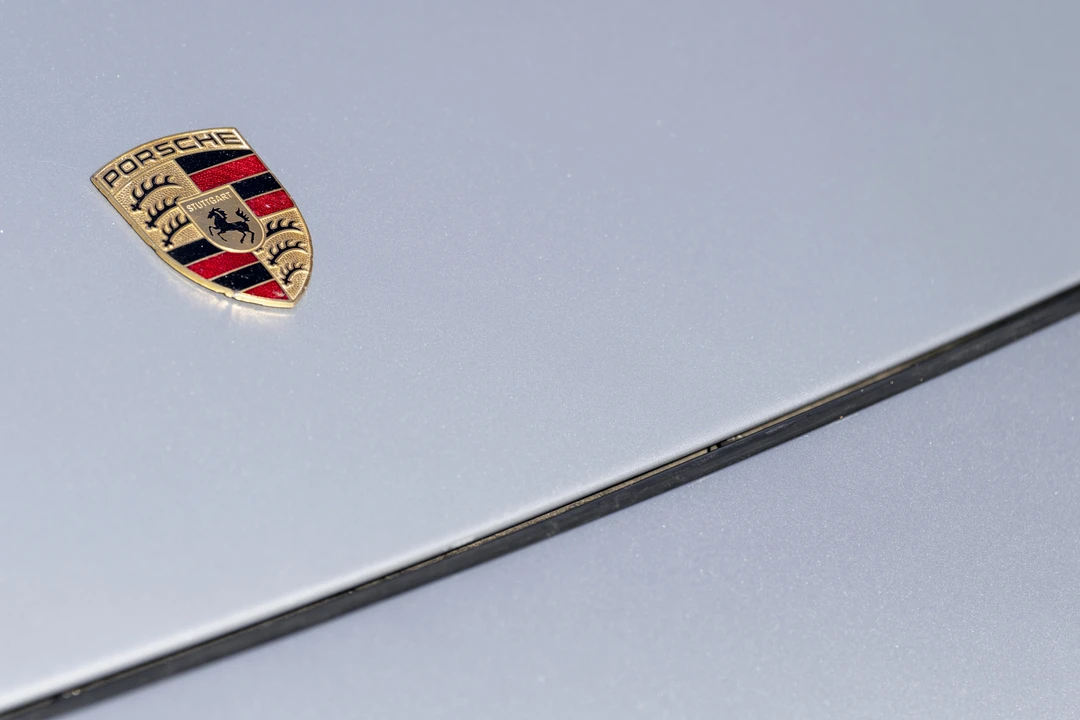 1996 Porsche 993 Carrera 4S - Image 19 of 31