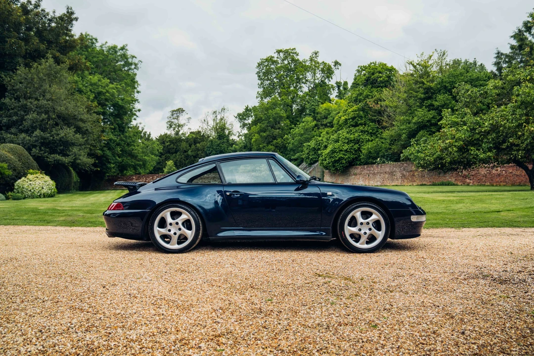 1996 Porsche 993 Carrera - Image 4 of 31