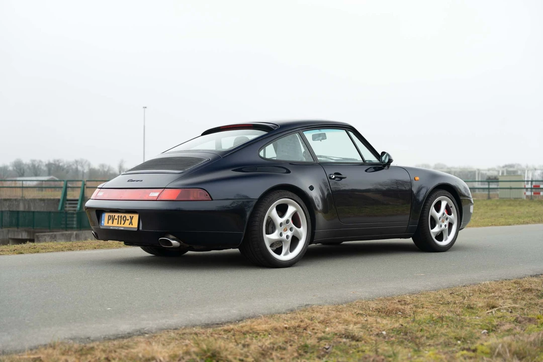 1996 Porsche 993 Carrera - Image 7 of 31