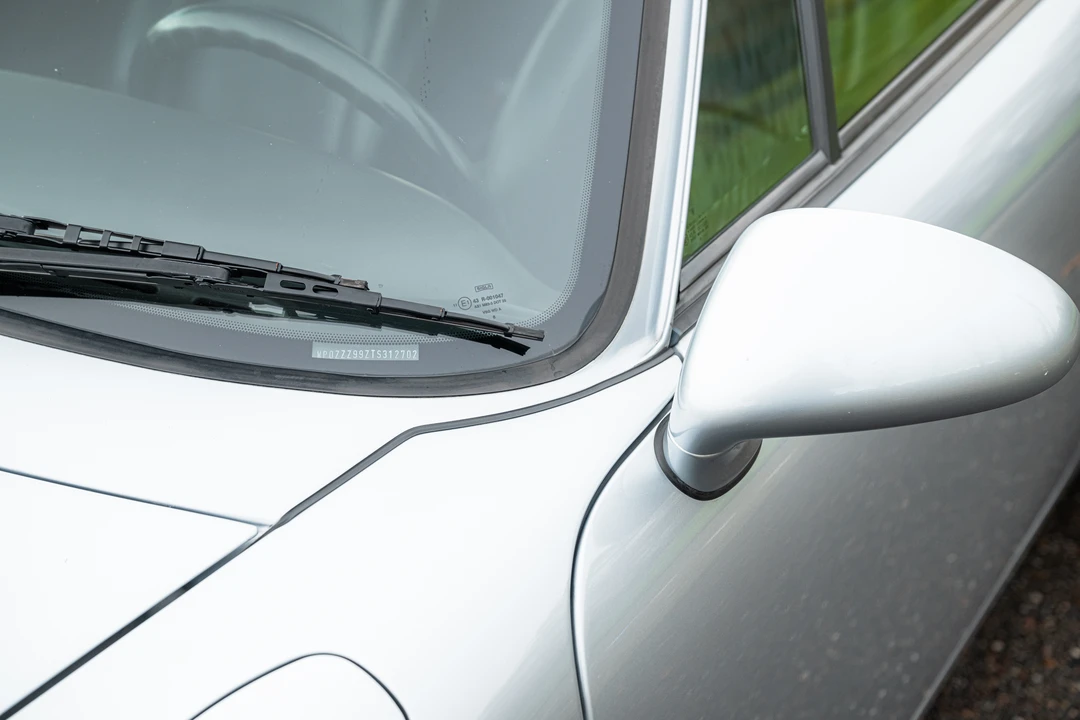 1996 Porsche 993 Carrera - Image 27 of 31